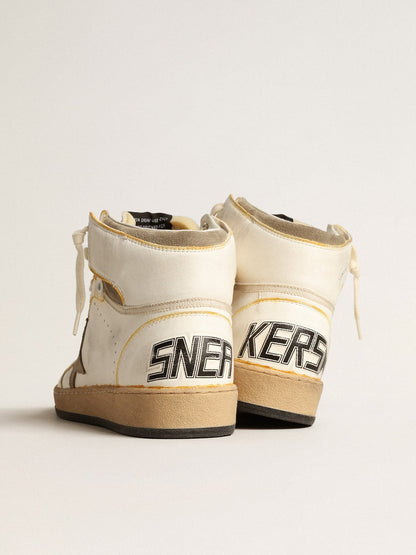 White nappa leather with a tortoise color suede star