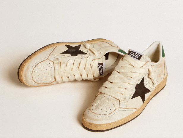 Ball Star mit schwarzem Lederstern und grünem Leder an der Ferse