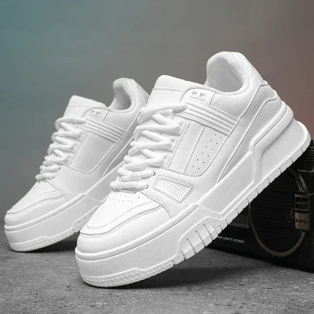 Sneaker Trainer