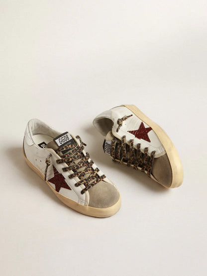 Burgundy glitter star and silver heel tab