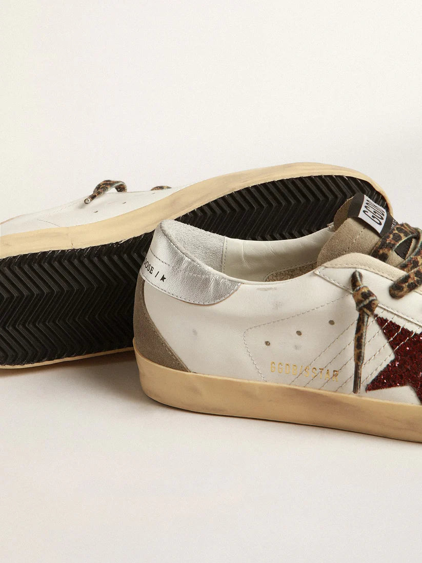 Burgundy glitter star and silver heel tab