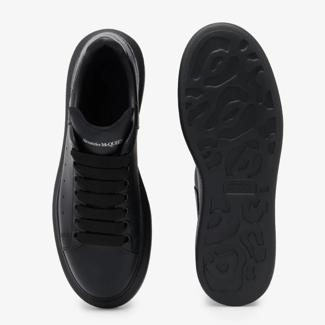 Oversize in Schwarz