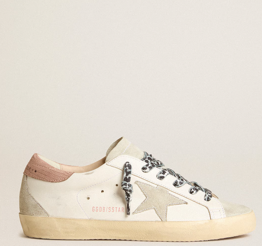 Super-Star mit Eiskristall-Suede-Stern und rosa Lizard-Print an der Ferse