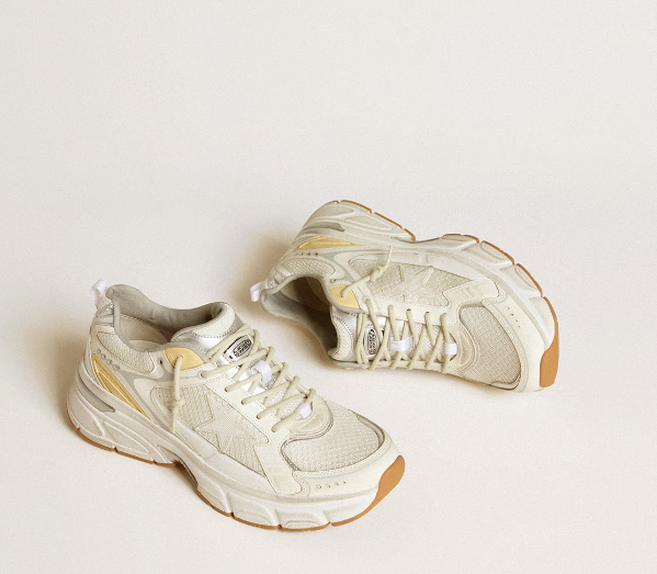 Lightstar aus Leder und Mesh mit Stern in Lived-in-White