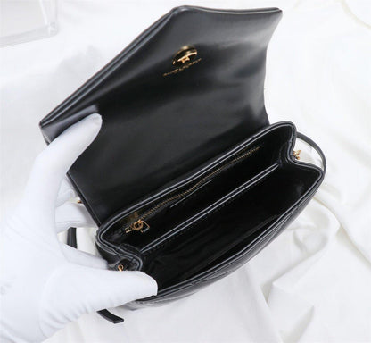 YSL BAG TOY LOULOU Umhängetasche in schwarzem gestepptem Leder mit goldener Hardware