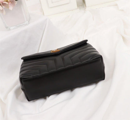 YSL LOULOU KLEINE TASCHE IN GESTEPPTEM LAMMLEDER MIT GOLDENEM LOGO