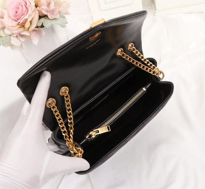 YSL LOULOU KLEINE TASCHE IN GESTEPPTEM LAMMLEDER MIT GOLDENEM LOGO