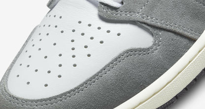 AJ 1 High "Washed Black" and "Smoke Grey"