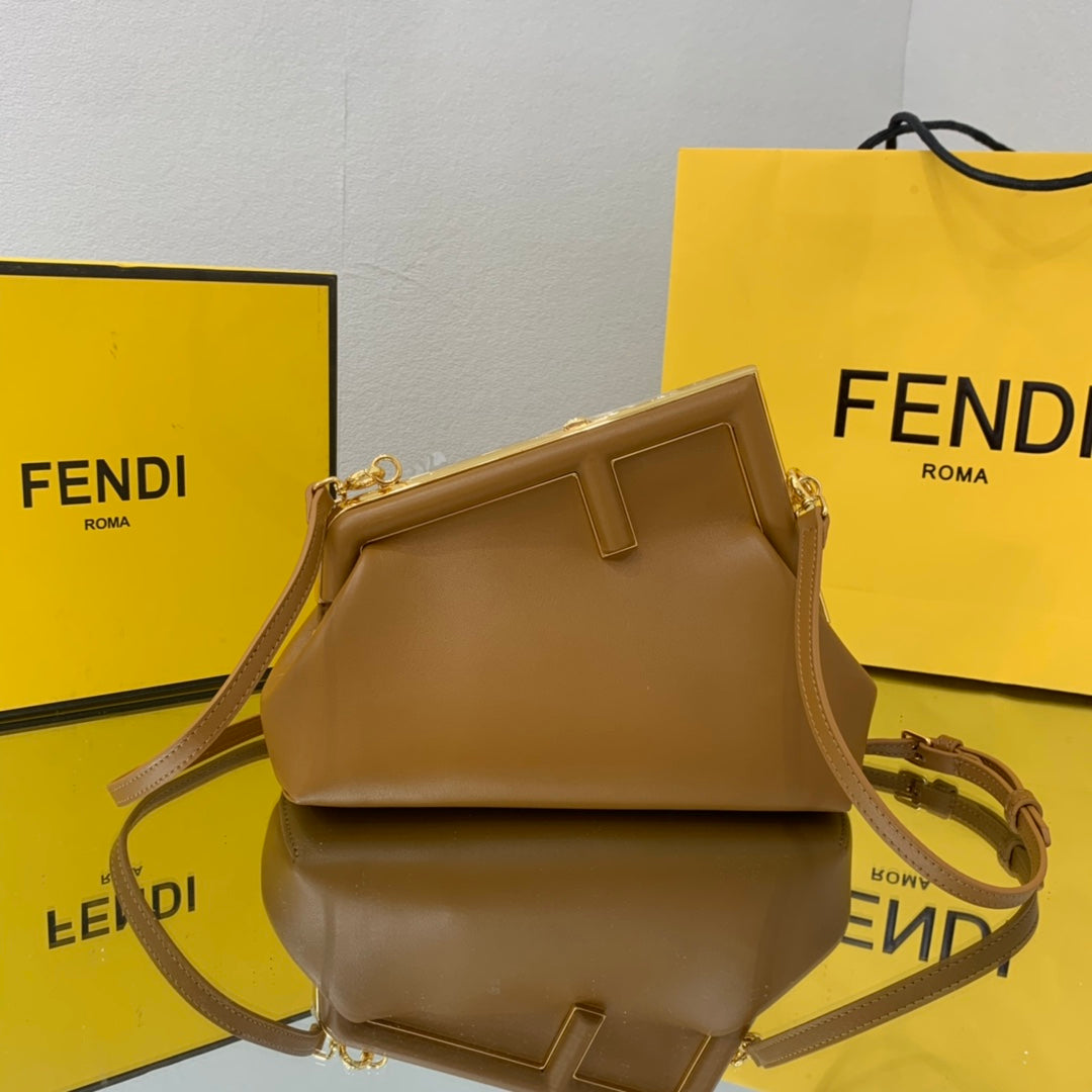 FF FIRST MEDIUM BROWN