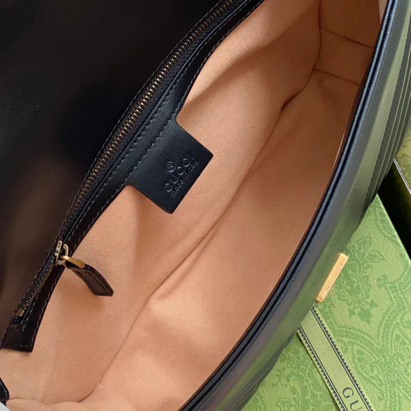 SCHULTERTASCHE GG MARMONT MITTELGROSS METELASSÉ SCHWARZ